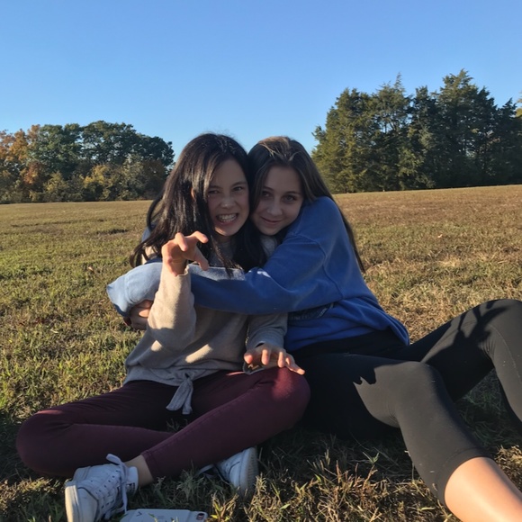 Meet your Posher, Kate - Picture 2 of 7